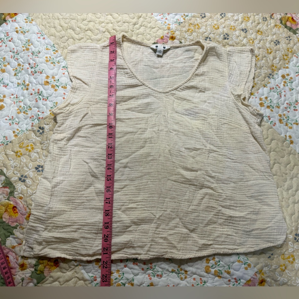 Three Dots Beige Sleeveless Tank Top